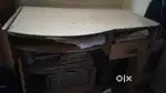 Computer table