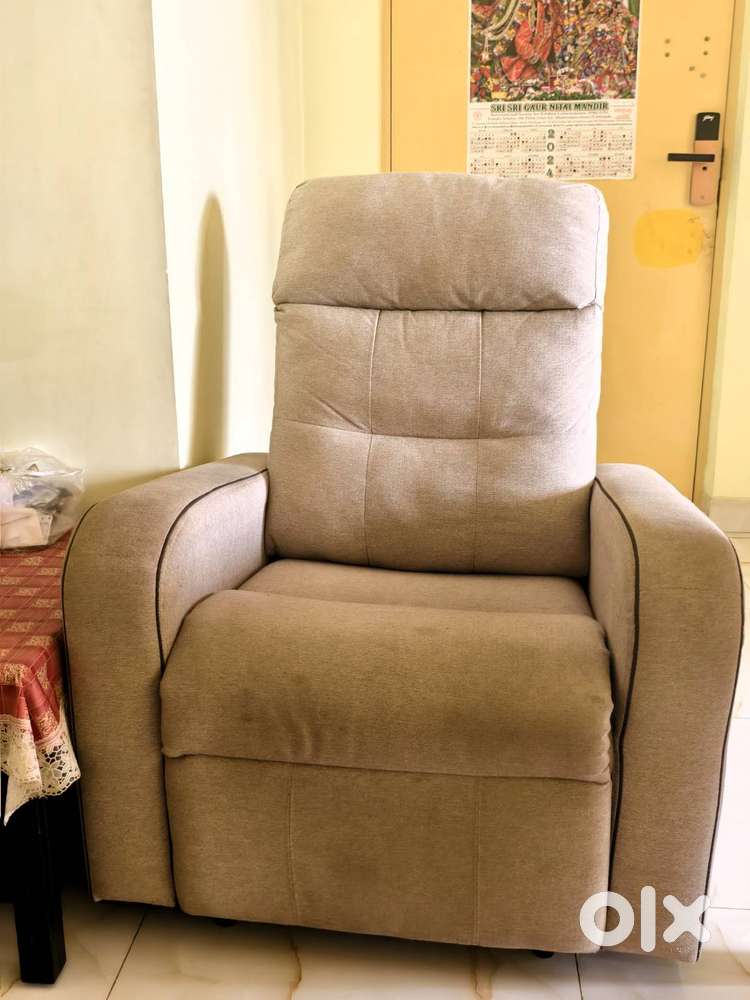 Home Center - 1 Seater Recliner Sofa with Soft Suede Fabric & Luxuriou