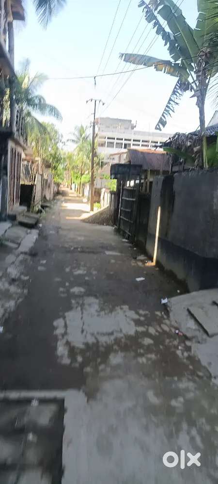 Saratpalli prime location 3 khatha for sale