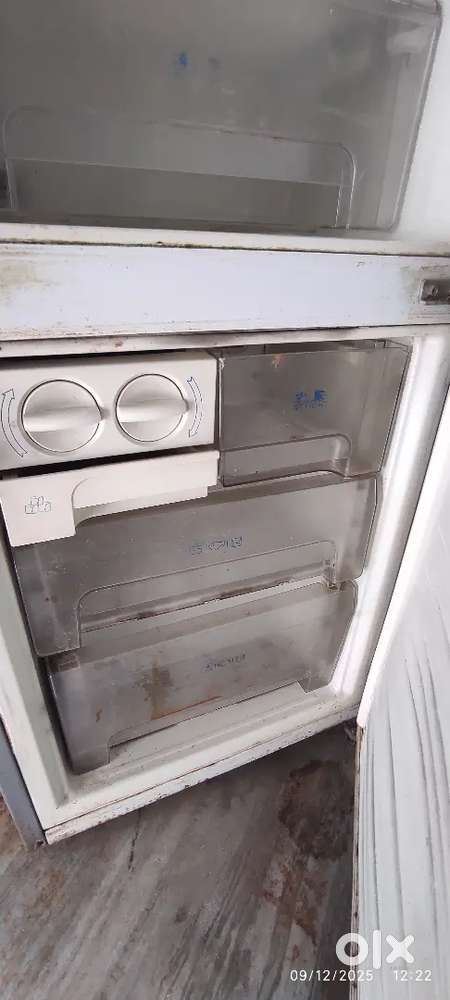 Haier 240L Double Door Fridge - Excellent cooling