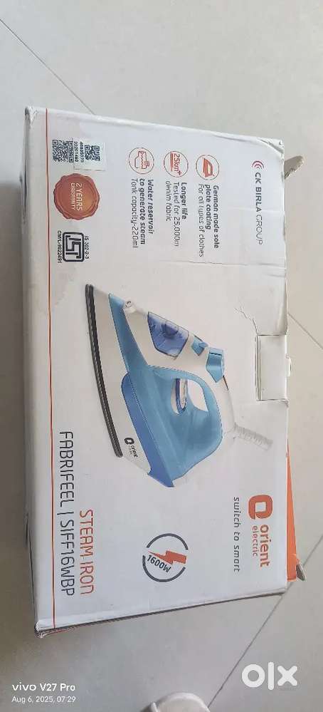 Orient Electric FabriFeel 1600W Steam iron  2-year warranty by Orient