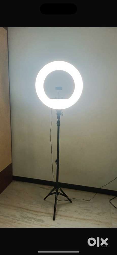 Digitek 18 Inch LED Ring Light