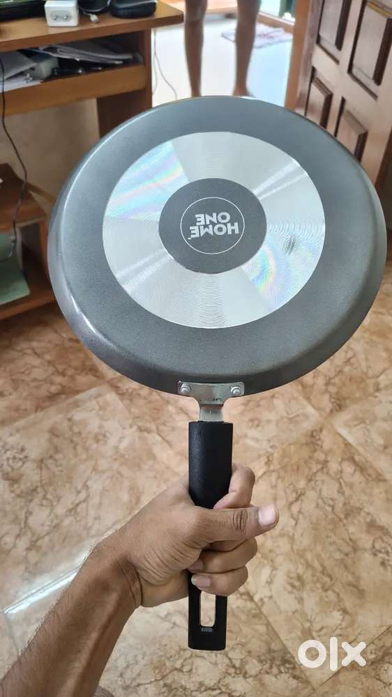 Non stick pan