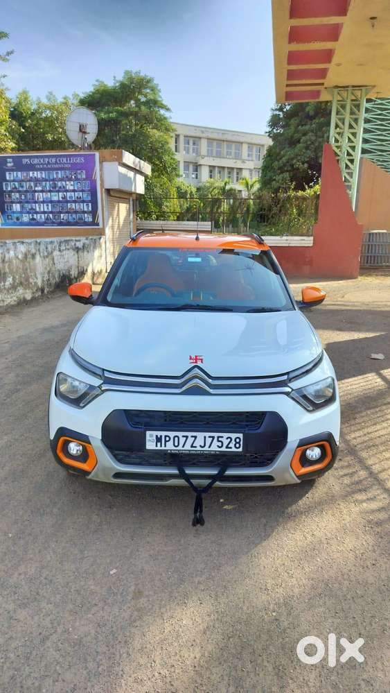 Citroen C3 Shine 1.2 Petrol Dual Tone, 2023, CNG & Hybrids