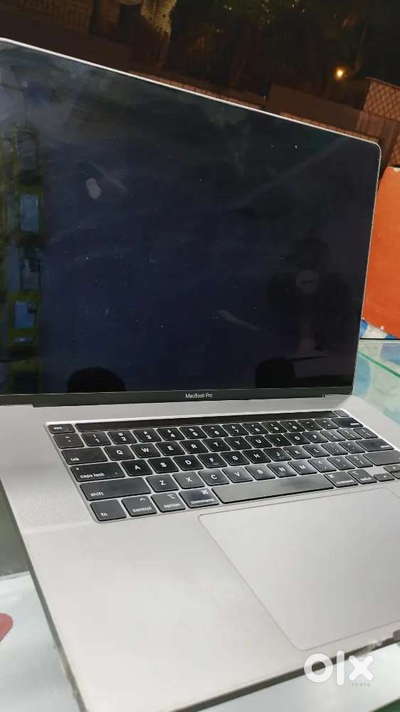 MacBook Pro A2141 (2020)