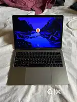 Apple Macbook pro mid 2018 edition