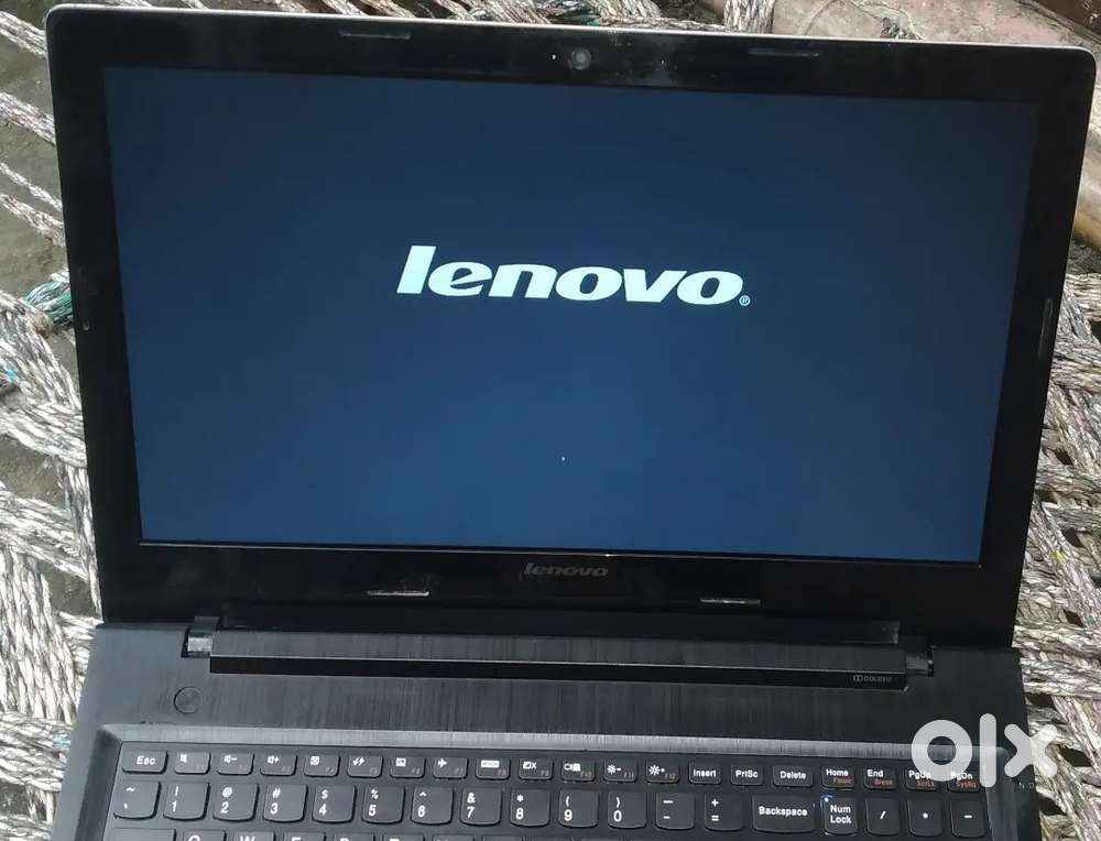 Sale LENOVO LAPTOP i3 4TH generation 8 GB RAM 500 GB HARD DISK