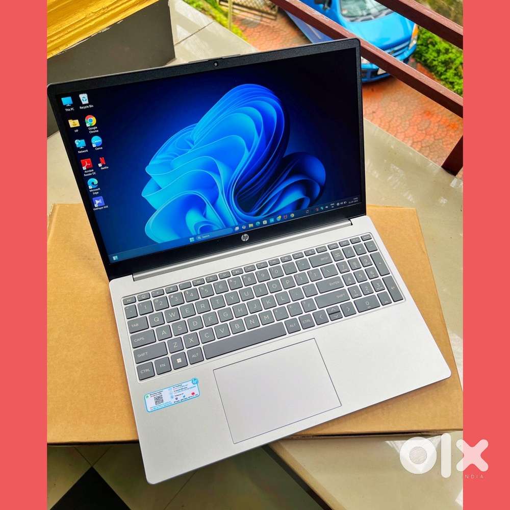 BRAND HP WARRENTY PURE NEW CONDITION i3 HP LAPTOPP