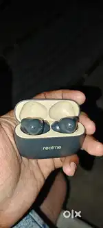 Realme T300