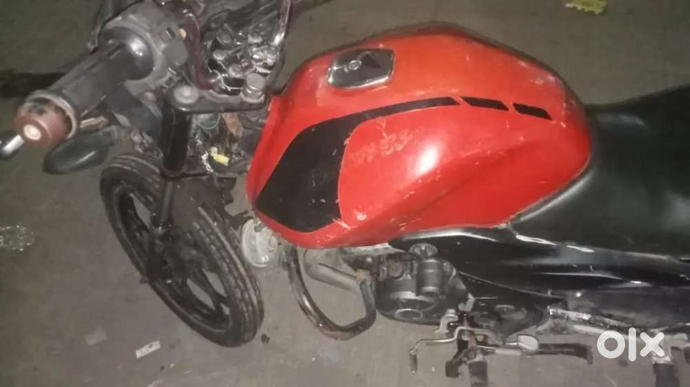 Bajaj discover 125st