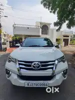 Toyota Fortuner 3.0 Ltd, 2013, Diesel