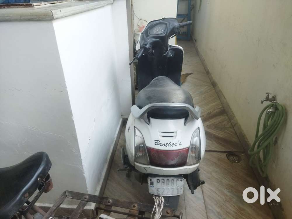 Activa 2013 model  exlent  conditions