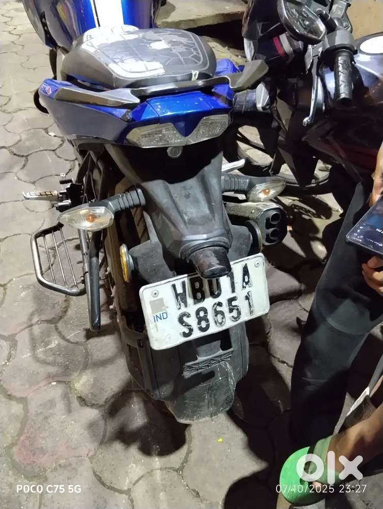 Brand new condition with all the service done in TV's service centre