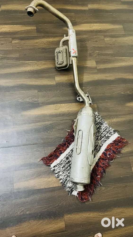 Pulser 220 stock exaust original