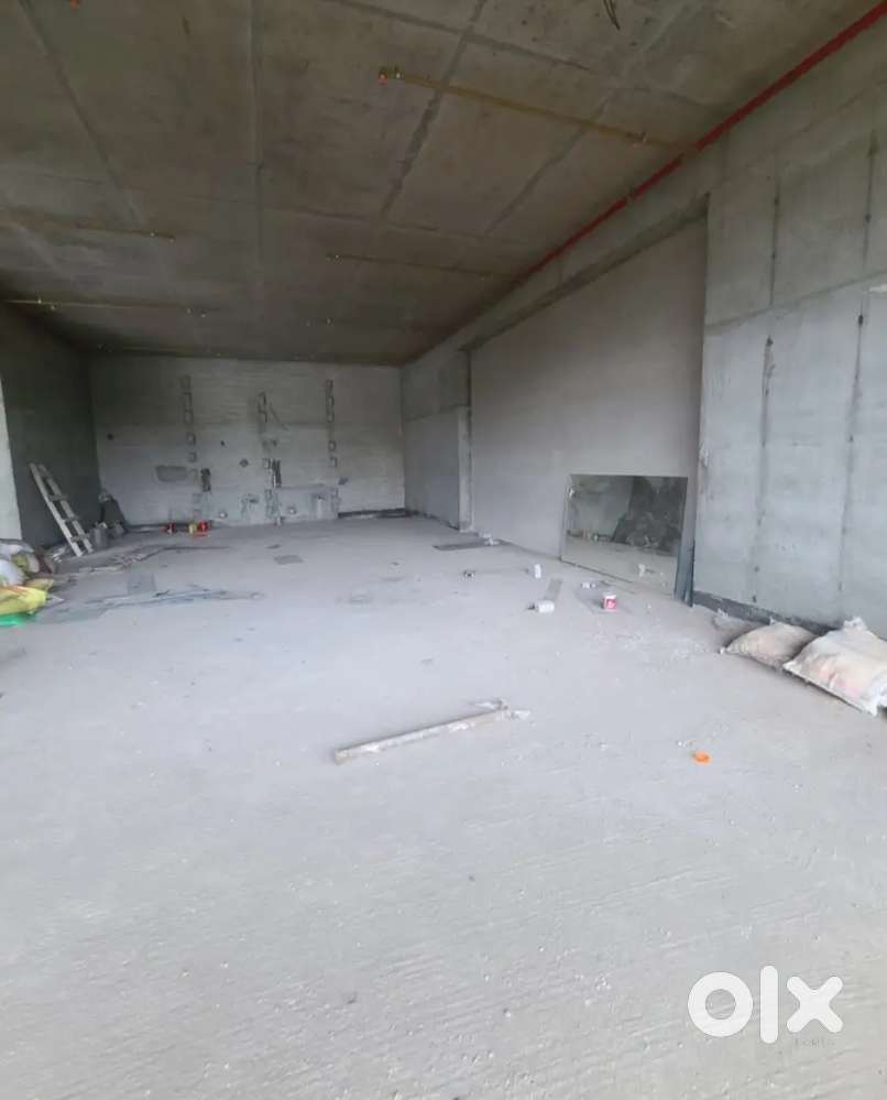 Sale price 1 cr 550sqft carpet 96000 running Rent