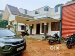 Ayarkkunnam - 10 Cent , 1400 Sqft , 3 Bed Room Attached New House