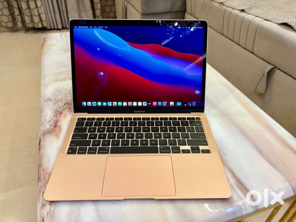 Macbook Air M1 Chip Rosegold Brand New.