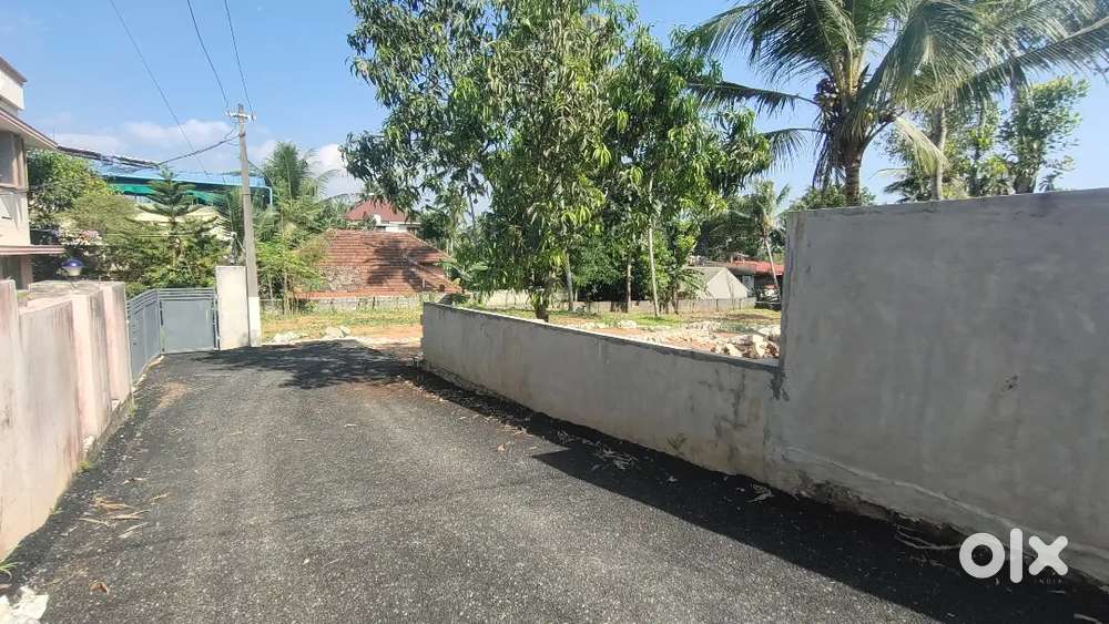 RESIDENTIAL PLOTS FOR SALE IN NALANCHIRA TRIVANDRUM
