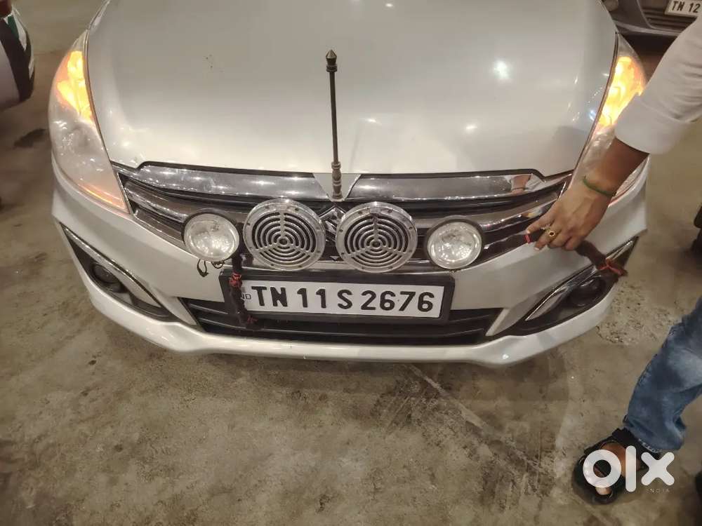 Maruti Suzuki Ertiga 2016 2keys.