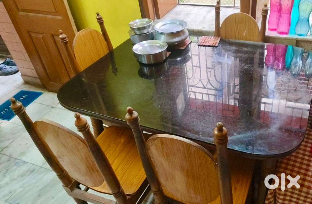 Dinning Table