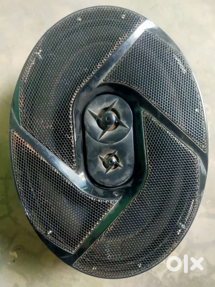 Jbl car speaker 2pice hai 75w ka ek ek