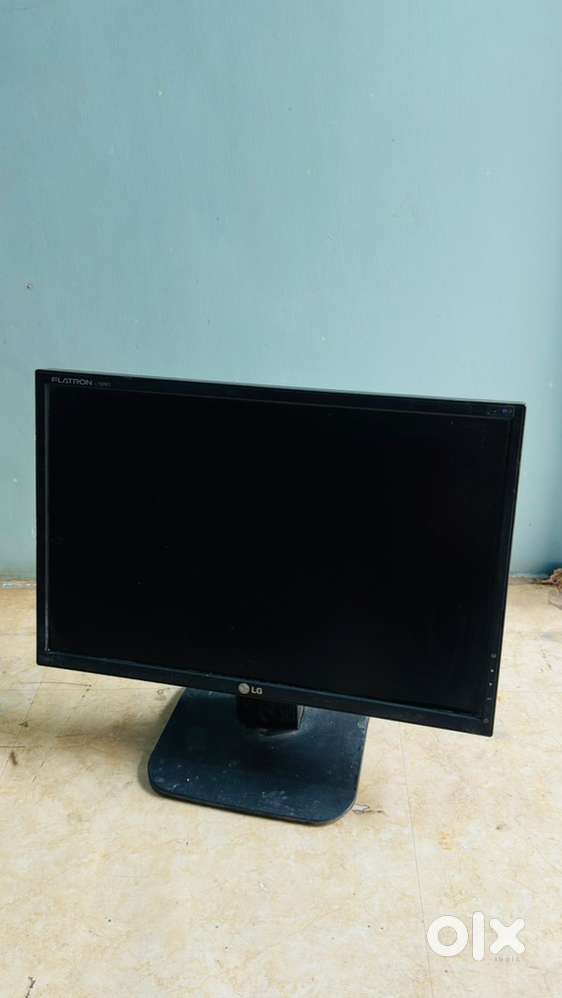 LG HD 1080p 21 inch monitor