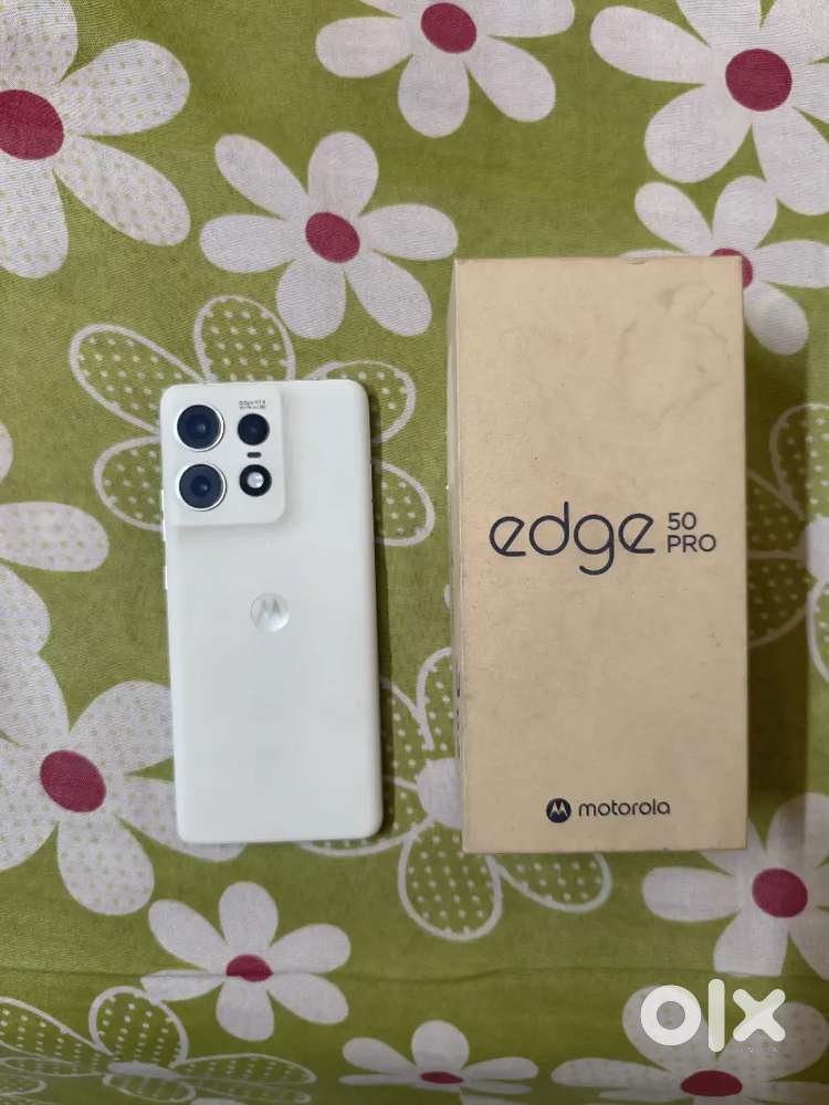 Moto Edge 50 Pro 12/256