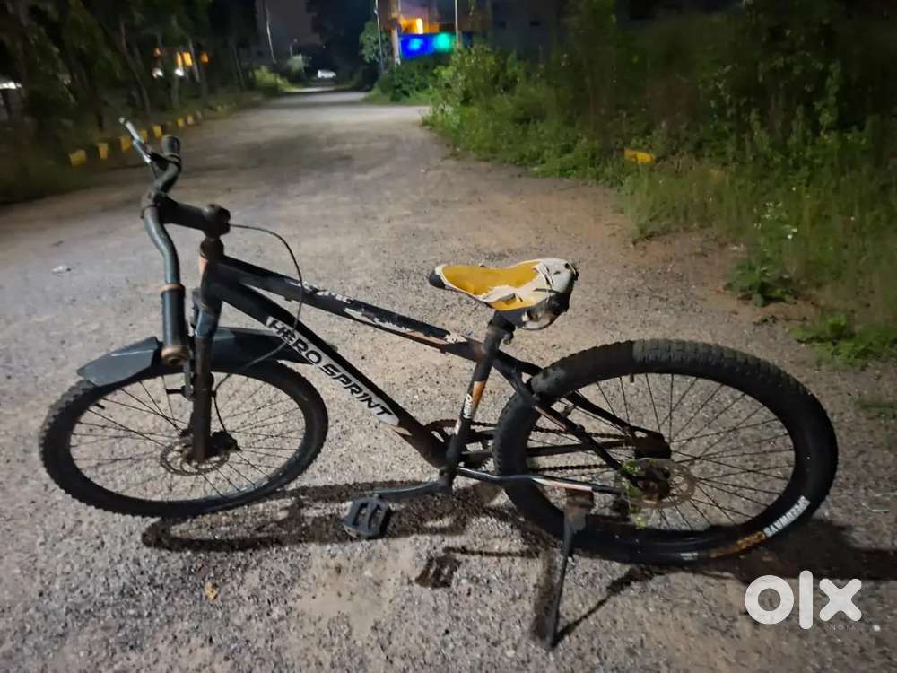 2 CYCLES IN GOOD CONDITION AVAILABLE