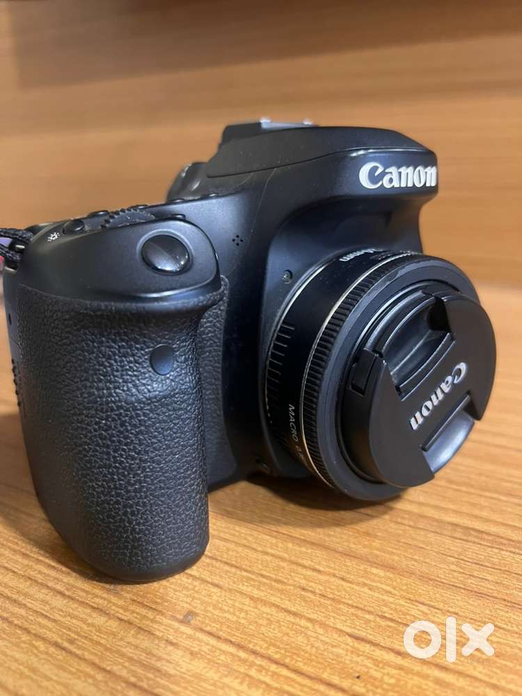 CANON EOS 80D DSLR CAMERA