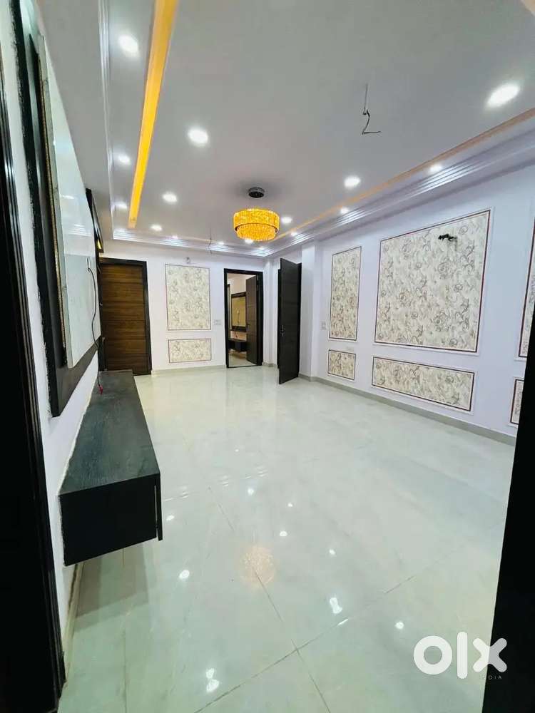 4 Bhk 150 Gajj Near 100 Foota road with Loan facility upto 80 percent
