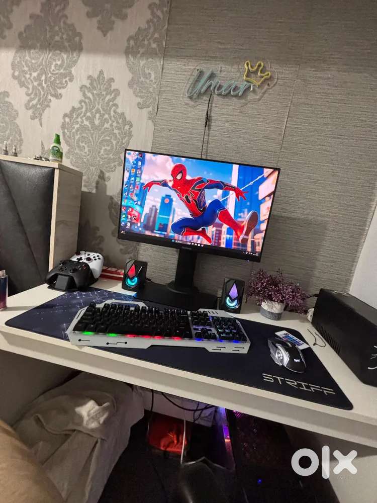 Gaming pc full setup with monitor and cpu