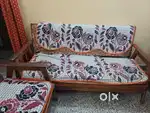 Sofa in sheesham wood