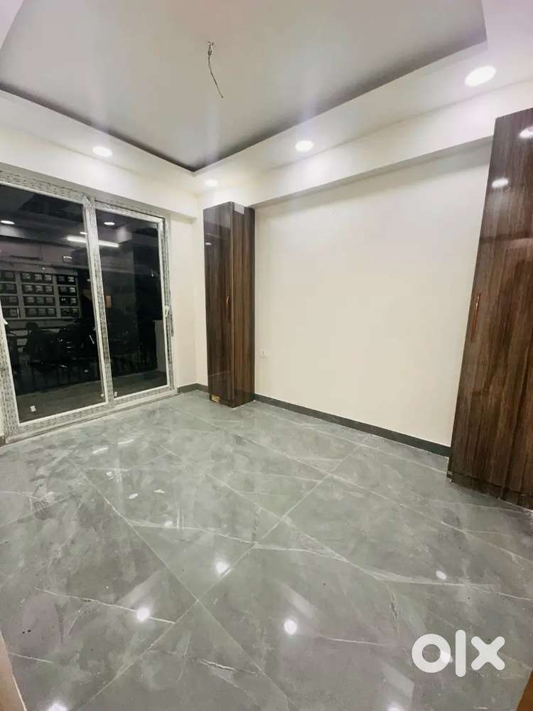 Good construction 2BHK flat near by Gaur City 80% loan