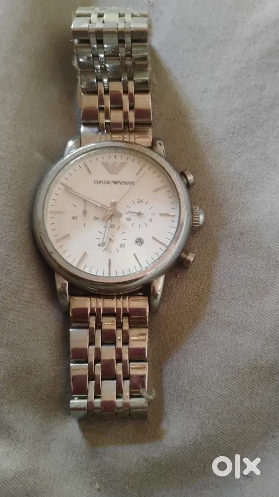 Watch wrist