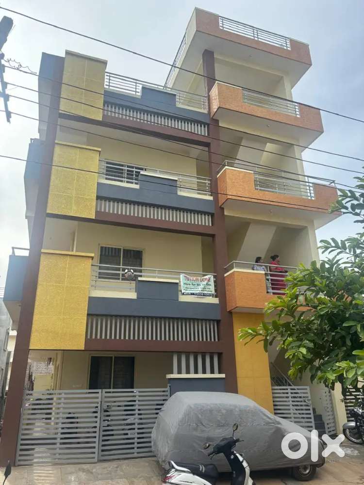 Available for PG Boghadi and hebbal,Tk layout