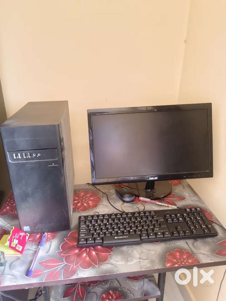 Asus i3 desktop, good condition.