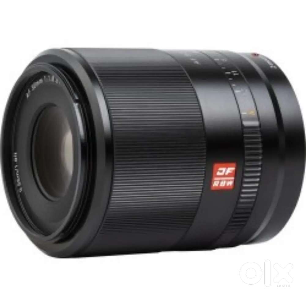 Nikon z 6 ka 50 mm viltrox company ka hai