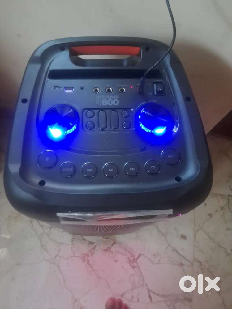 Zebronics 100 W double speker with trolly