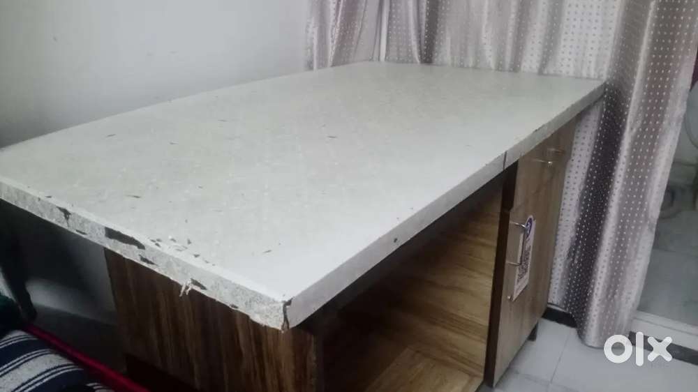 Computer table or Office table