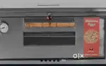 Gas pizza oven 1 month old