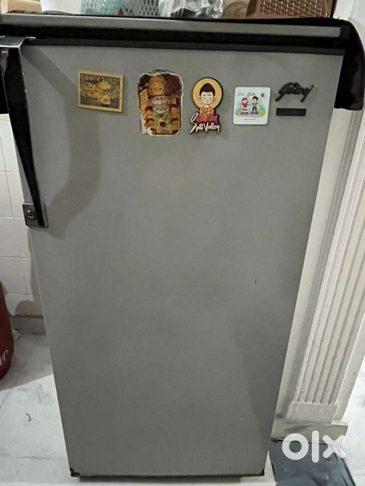 Godrej 220L single door fully functional refrigerator