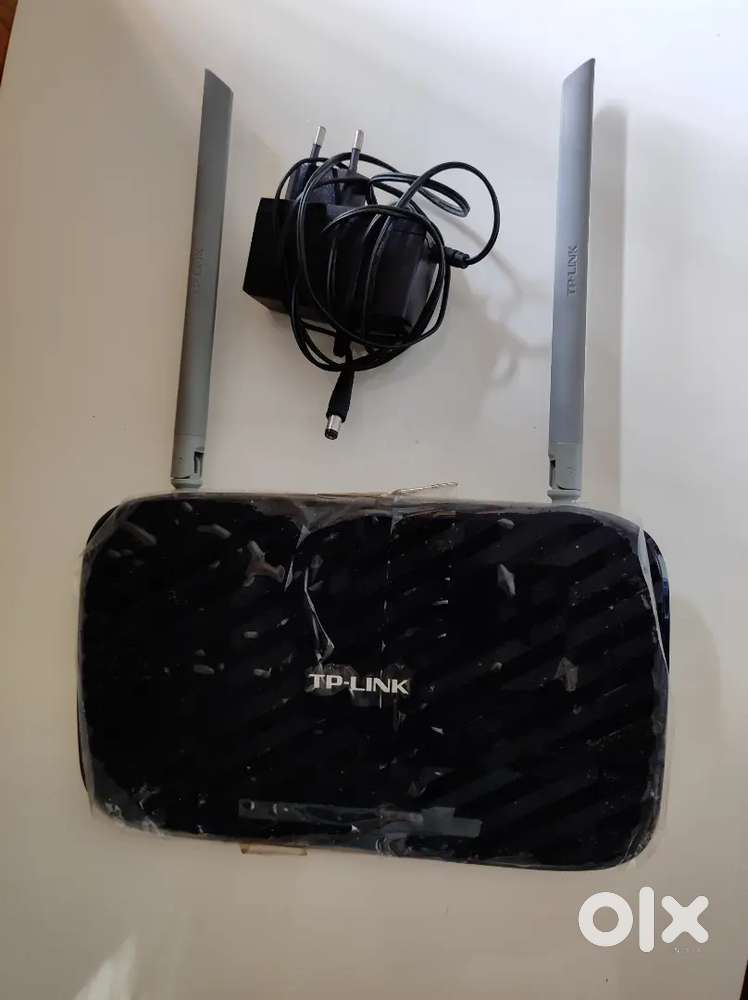 Wifi router - TP LINK AC 750 Dual band