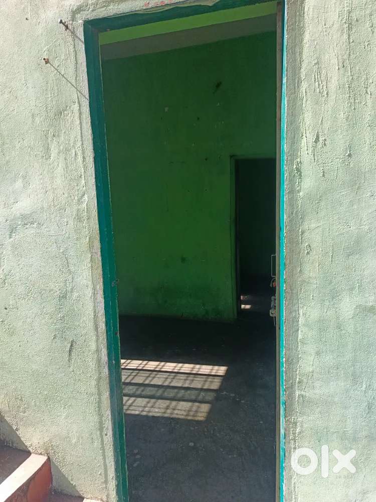 Room for rent near pardi