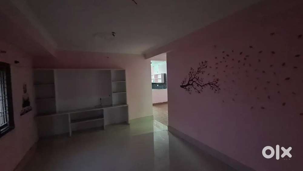 2bhk with ac,tv,geysers,washing machine..all amenities