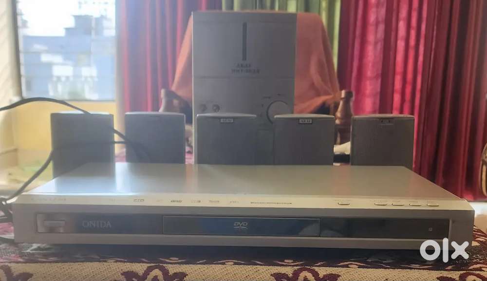 Akai 5.1 home theatre with Onida DVD player