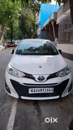 Toyota Yaris J Optional CVT, 2020, Petrol