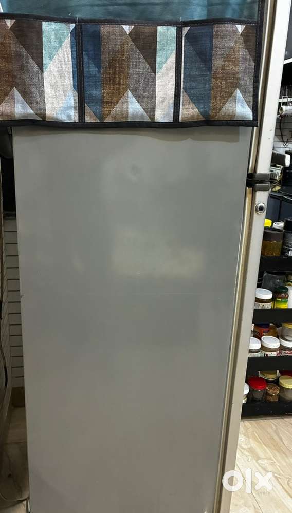 Double door whirpool fridge
