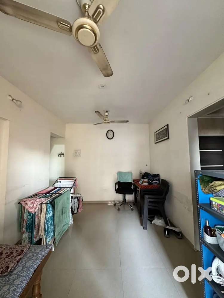 2BHK WINSTONE WITH OC MAIN ROAD FACING OPEN VIEW