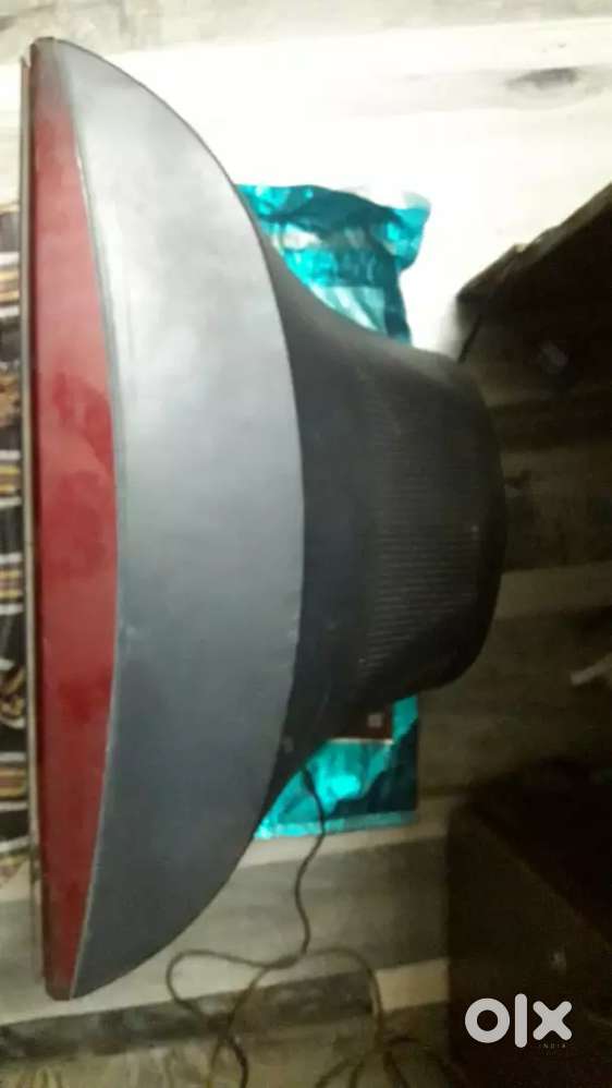 21 Onida crt flat ultra slim tv