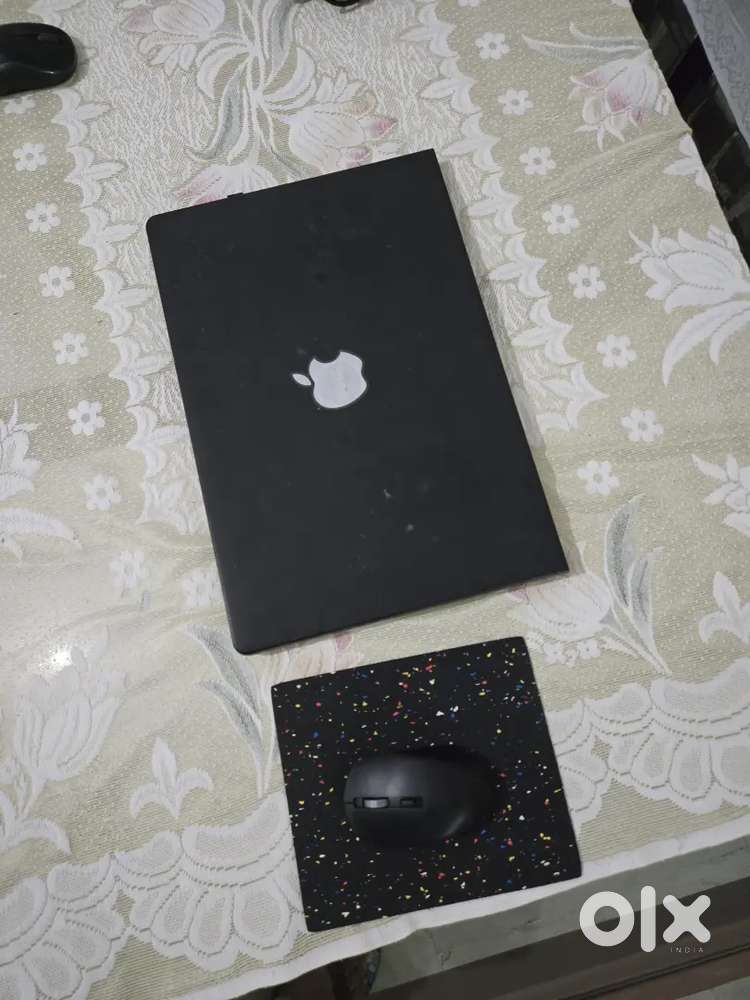 Dell & HP Laptop for sale.